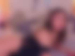 GenesisFara's Live Sex Cam Show