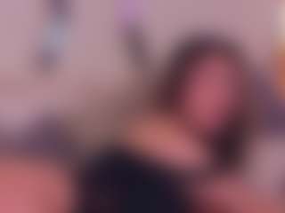 GenesisFara's Live Sex Cam Show