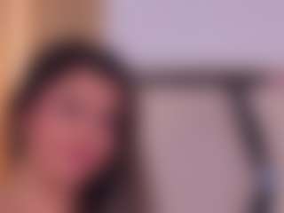 GenesisFara's Live Sex Cam Show