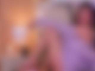 GenesisFara's Live Sex Cam Show