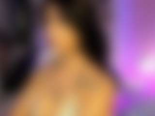 magic-kira-foxxx's Live Sex Cam Show