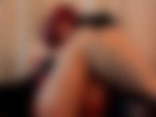 Live cam show with mia-hills - Red Hair on Camsoda