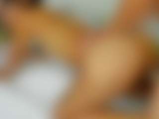 ThreeTemptations's Live Sex Cam Show