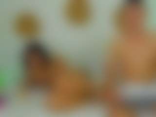 ThreeTemptations's Live Sex Cam Show