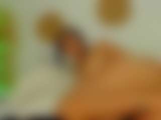 Live cam show with ThreeTemptations - Colombia on camgirlchat.live