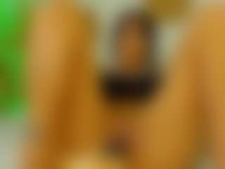 Live cam show with ThreeTemptations - Anal Toys on Gym Cam Girls
