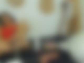 ThreeTemptations's Live Sex Cam Show