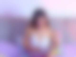 Live cam show with venusNoirr - New Petite on googirlz