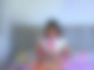 Live cam show with venusNoirr - Body Massage on liverealitysex.com