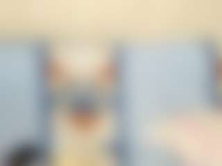 Julier777's Live Sex Cam Show