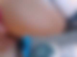 ambraloong's Live Sex Cam Show