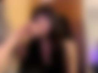 Live cam show with Nikki - Nipple Piercings on Dare Cams