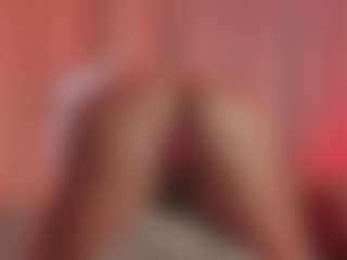megan-lara's Live Sex Cam Show