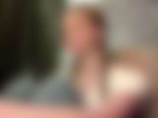 Live cam show with MillaColvert - Green Eyes on sexytreat.net