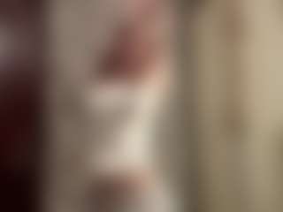 Live cam show with MillaColvert - Young Adult on SmokeAndPoke