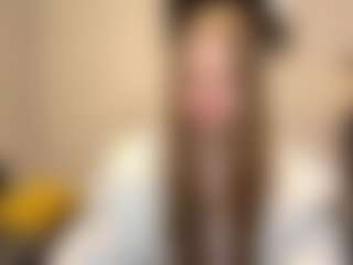 Live cam show with MillaColvert - Role Play on xDating