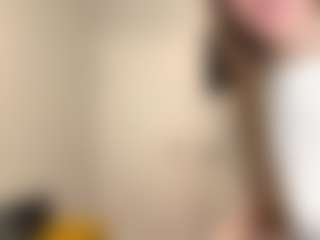 Live cam show with MillaColvert - Small on Camsoda