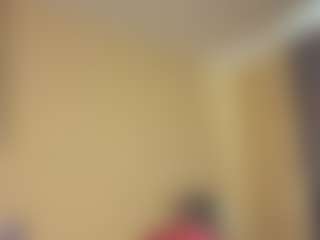 Live cam show with Sinti-Phillips - Fuck Machine on Gym Cam Girls