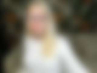 Velvettt-lun's Live Sex Cam Show