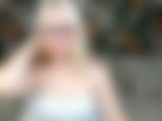 Show live cam dengan Velvettt-lun - Show di Camsoda