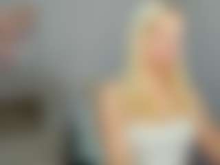 Velvettt-lun's Live Sex Cam Show