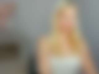 Live cam show with Velvettt-lun - Show on Cam Slut