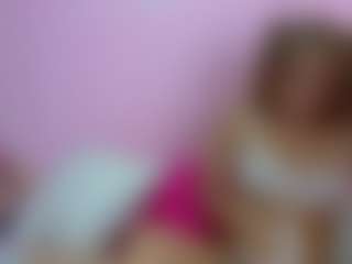 alessamia68's Live Sex Cam Show