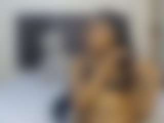 Live cam show with hotkennie - Brown Eyes Curvy on makecum.org