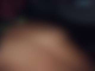 8DRZLN9's Live Sex Cam Show