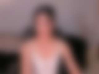 Live cam show with CharlotteRicci - Cum on xDating