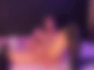 Live cam show with Violettroose - Period on Camiplay Live