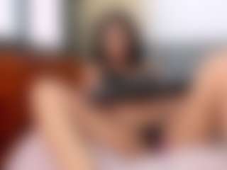 Live cam show with Violettroose - Spanks on SpankPalCams