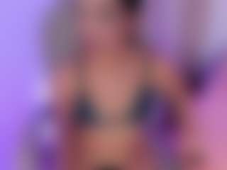 Live cam show with Violettroose - Sucking on livesexfox.com