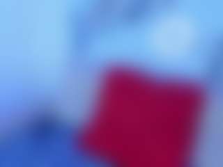 Live cam show with Violettroose - Period on slutload