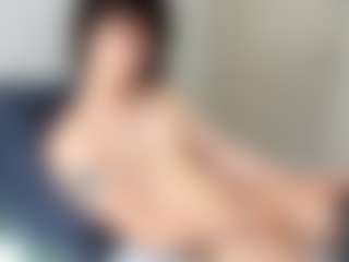 curlyytwnk's Live Sex Cam Show