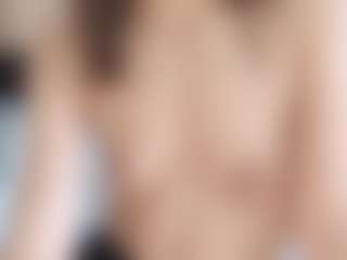 LeanoraPontillo's Live Sex Cam Show