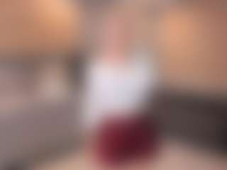 Live cam show with MardellElgart - Body Massage on friskycurves.com