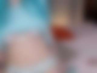 Live cam show with MysticRavyn - Gray Eyes on SquirtSoMuch