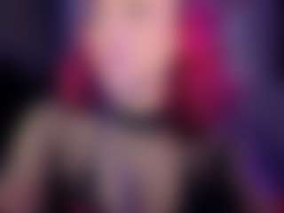 SoftieNicki's Live Sex Cam Show