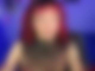 SoftieNicki's Live Sex Cam Show