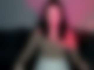 Live cam show with Yasmin - Nipple Piercings on xfollow cams