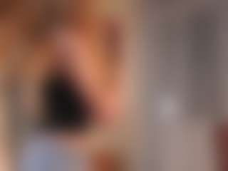HueHeneisen's Live Sex Cam Show