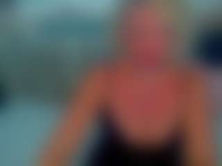 Live cam show with Alix - Solo on StripNow