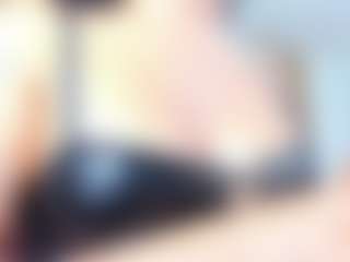 Live cam show with ZachaTompsonTS - Big Tits on Cam Slut