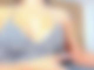 Live cam show with ZachaTompsonTS - Large Tits on Soda Cam