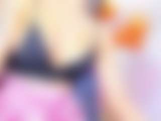 Live cam show with ZachaTompsonTS - Big Balls on intimatelivegirls.com