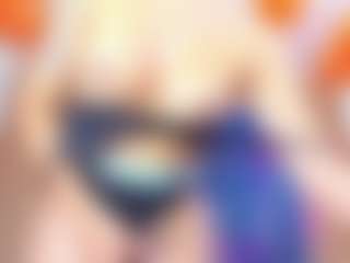 Live cam show with ZachaTompsonTS - Ejaculation on Big Tits