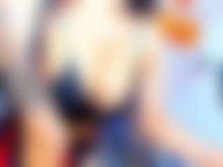 Live cam show with ZachaTompsonTS - Big Tits on Hubzter Live