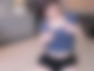Live cam show with MyraTourtelotte - Skinny on Pornisteam.com