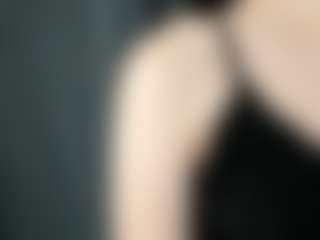 Live cam show with MyraTourtelotte - College Mature on madthumbs